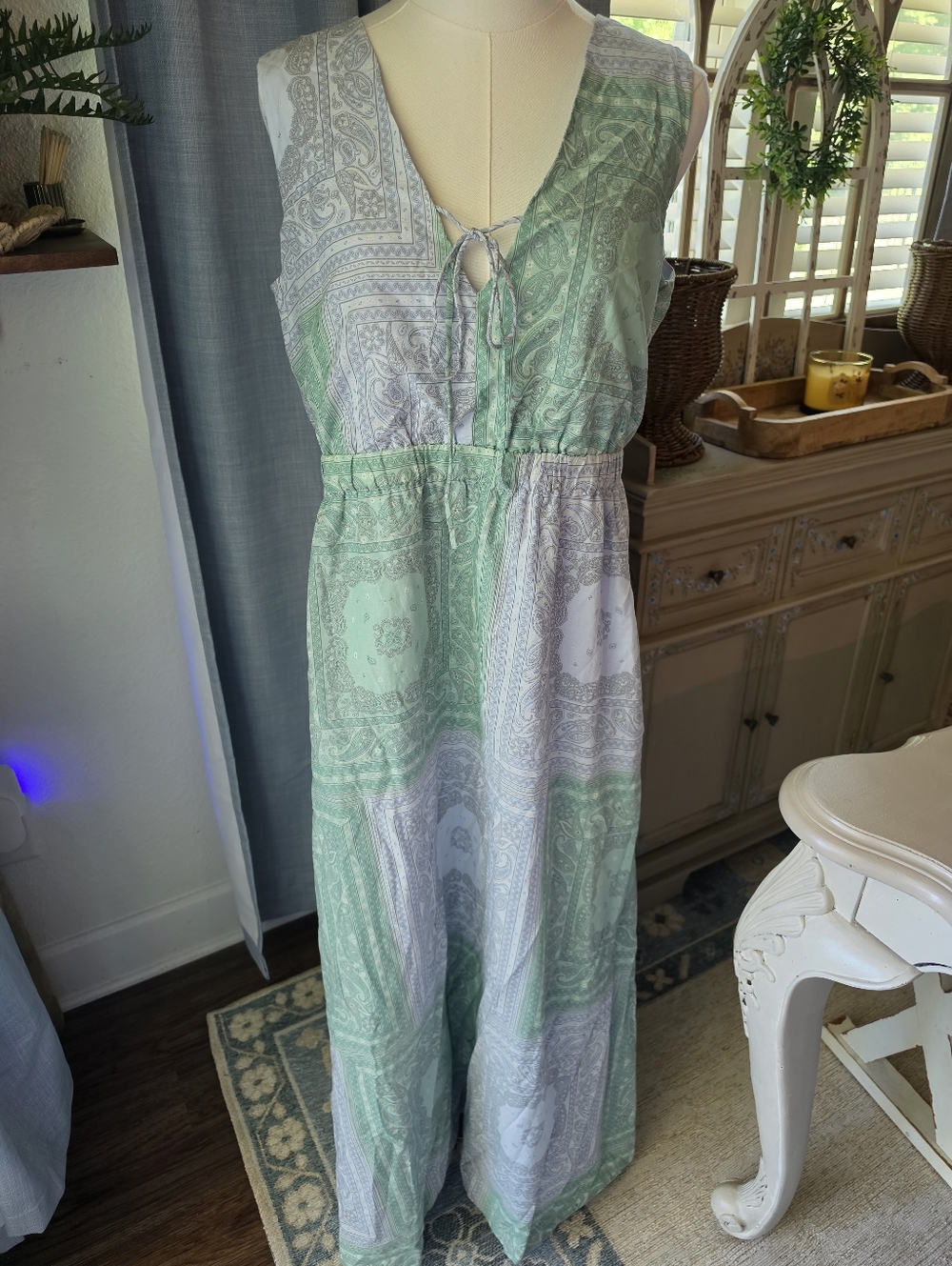 Universal Thread Patchwork Dress - Picture 6 of 6